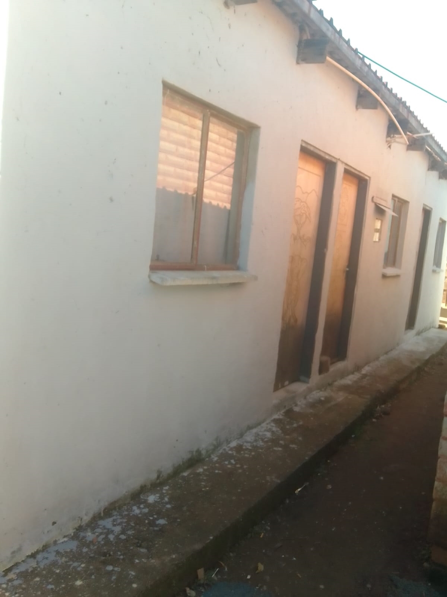 2 Bedroom Property for Sale in Drieziek Gauteng
