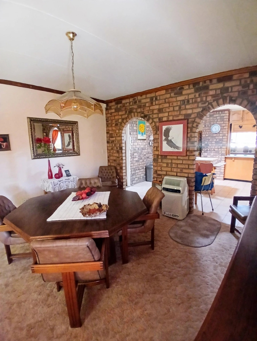 3 Bedroom Property for Sale in Casseldale Gauteng