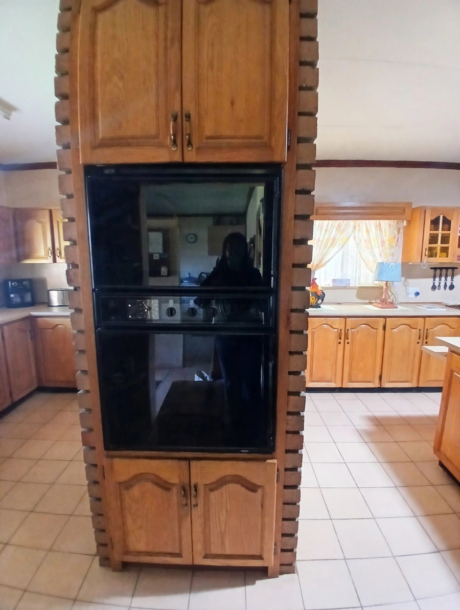3 Bedroom Property for Sale in Casseldale Gauteng