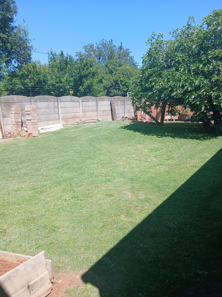 3 Bedroom Property for Sale in Casseldale Gauteng