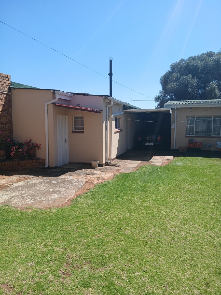 3 Bedroom Property for Sale in Casseldale Gauteng