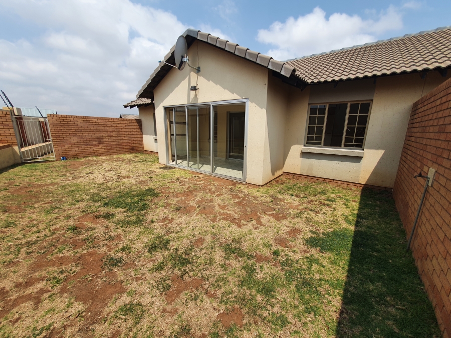 3 Bedroom Property for Sale in Noordwyk Gauteng