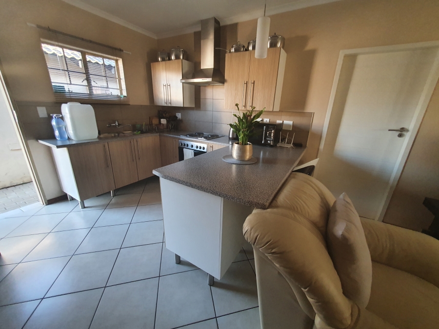 3 Bedroom Property for Sale in Noordwyk Gauteng