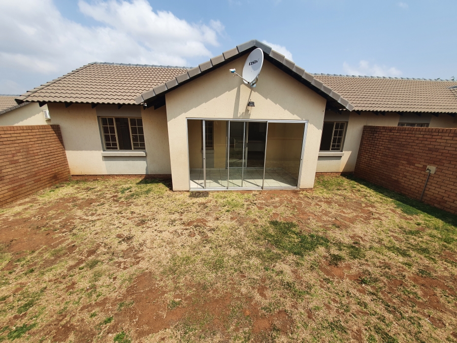 3 Bedroom Property for Sale in Noordwyk Gauteng
