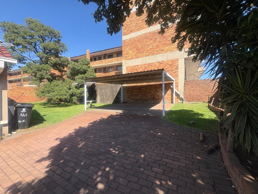 4 Bedroom Property for Sale in Rustivia Gauteng