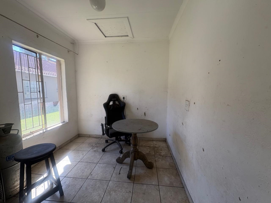 4 Bedroom Property for Sale in Rustivia Gauteng