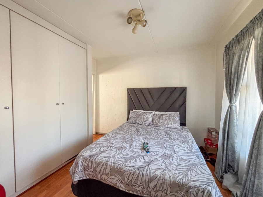 1 Bedroom Property for Sale in Ferndale Gauteng