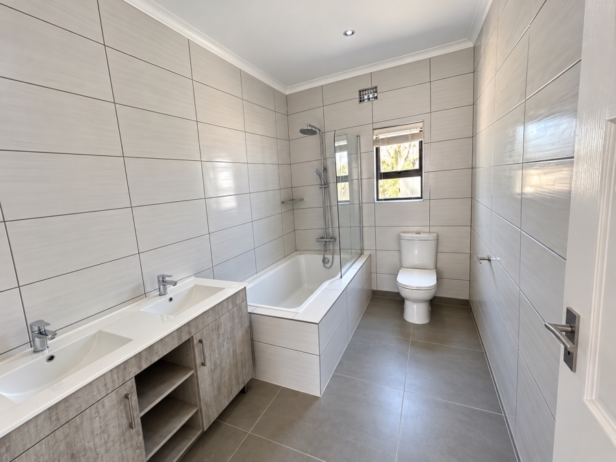 To Let 2 Bedroom Property for Rent in Bedfordview Gauteng