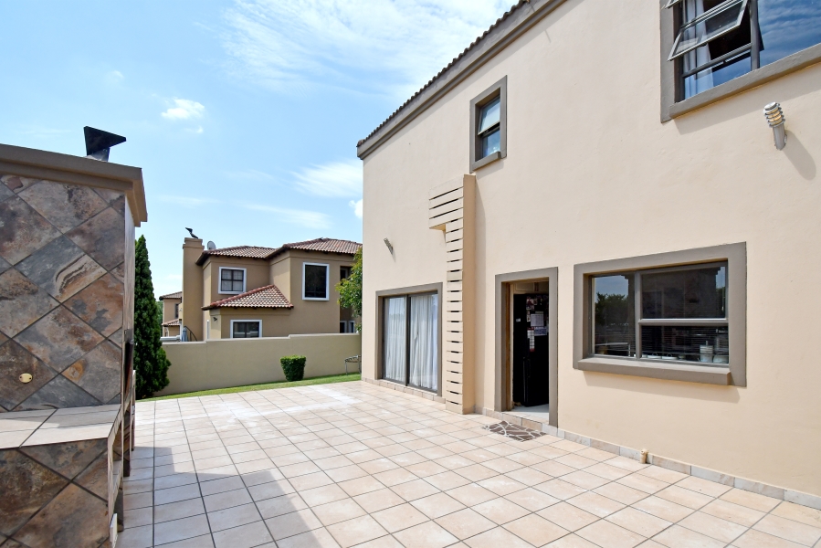 4 Bedroom Property for Sale in Sagewood Gauteng