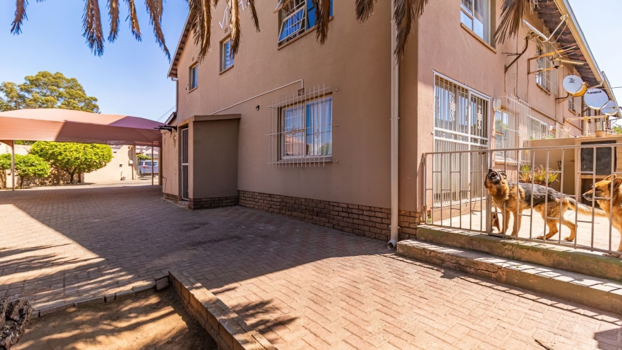 3 Bedroom Property for Sale in Roseacre Gauteng