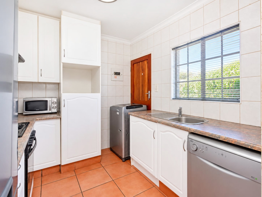 2 Bedroom Property for Sale in Allens Nek Gauteng