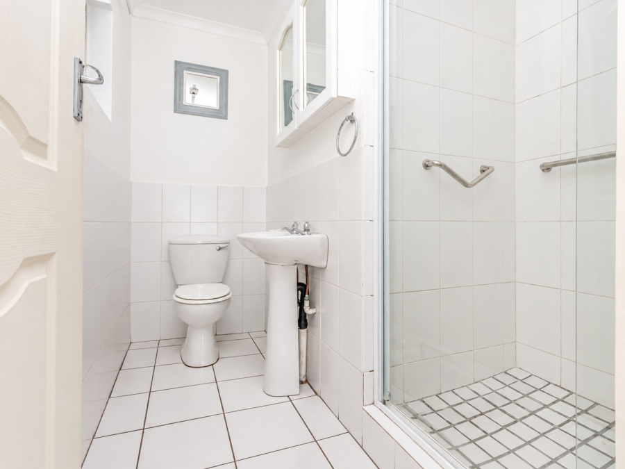 2 Bedroom Property for Sale in Allens Nek Gauteng