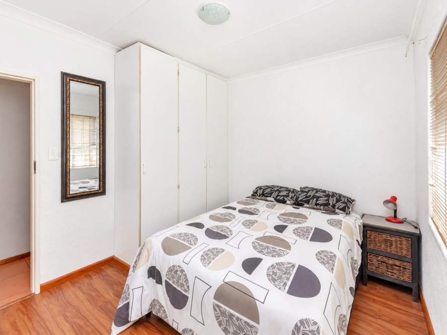 2 Bedroom Property for Sale in Allens Nek Gauteng