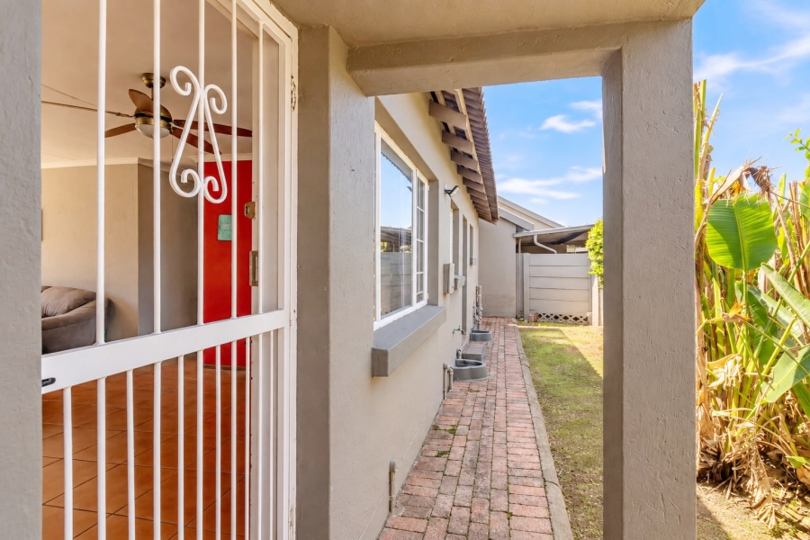 2 Bedroom Property for Sale in Allens Nek Gauteng