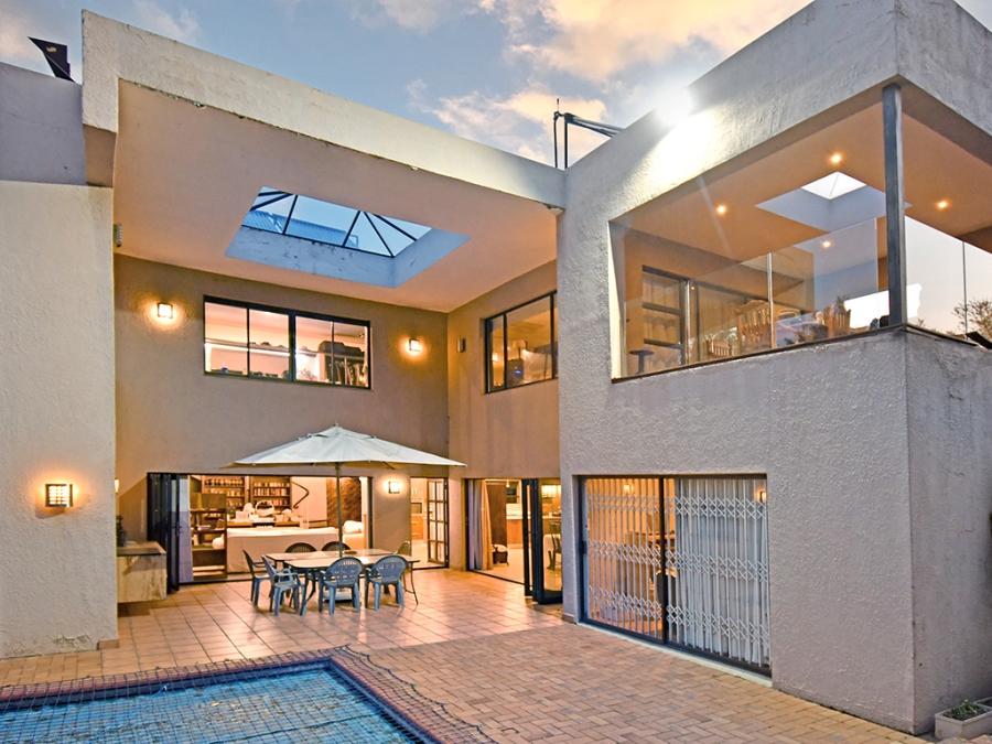 6 Bedroom Property for Sale in Bryanston Gauteng