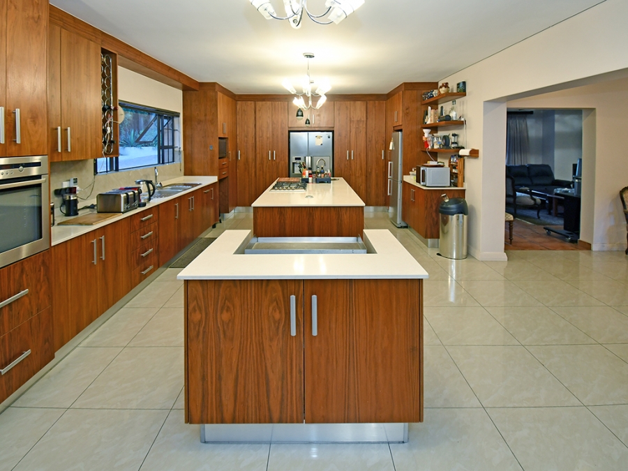 6 Bedroom Property for Sale in Bryanston Gauteng