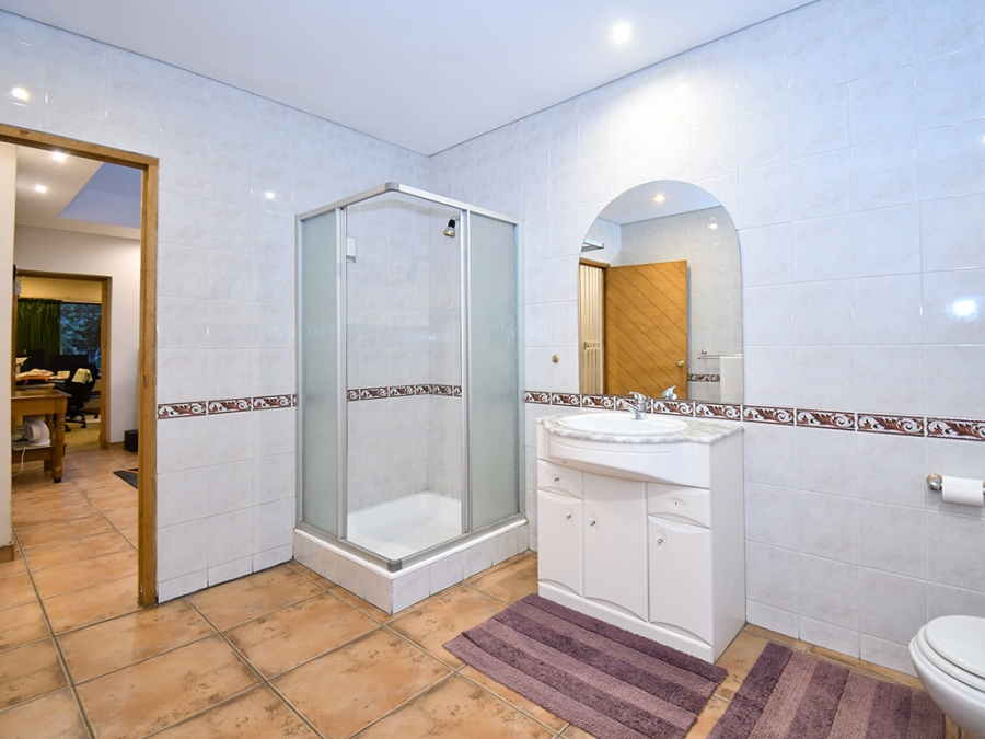 6 Bedroom Property for Sale in Bryanston Gauteng