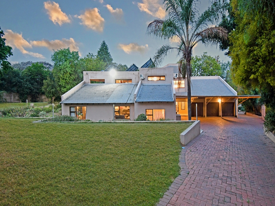 6 Bedroom Property for Sale in Bryanston Gauteng
