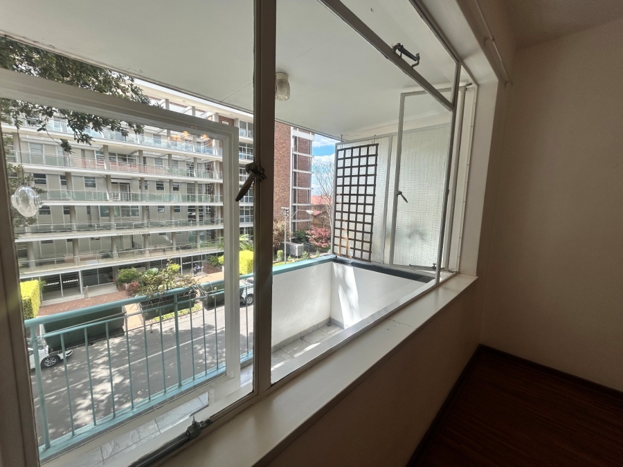 To Let 2 Bedroom Property for Rent in Riviera Gauteng