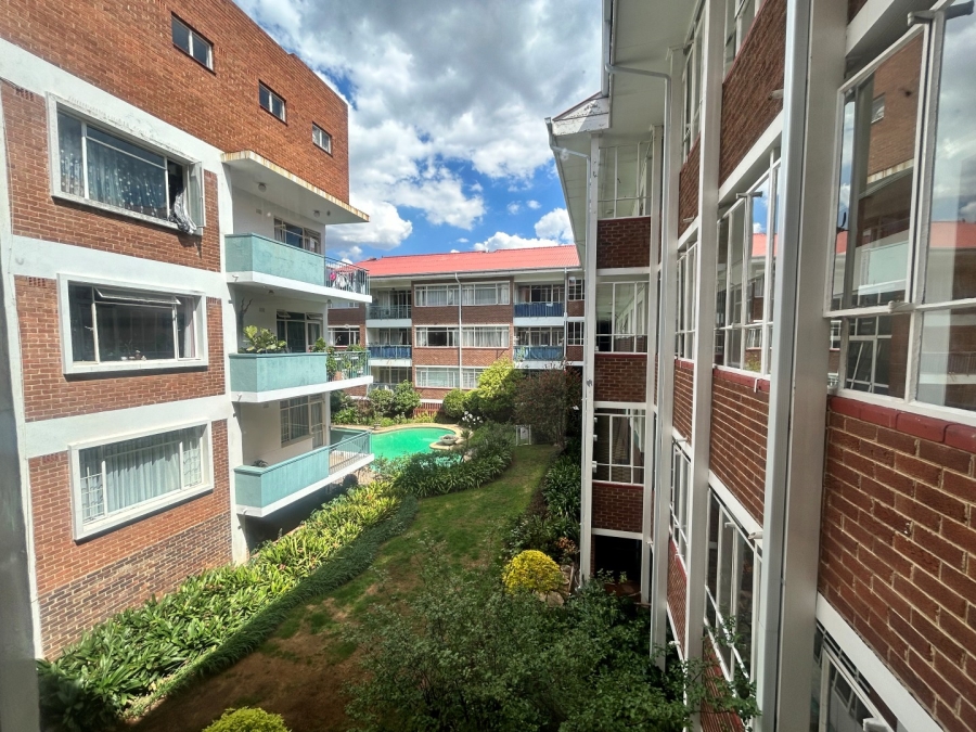 To Let 2 Bedroom Property for Rent in Riviera Gauteng