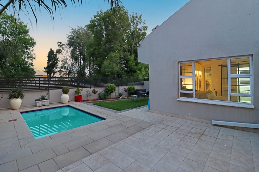 3 Bedroom Property for Sale in Bryanston Gauteng