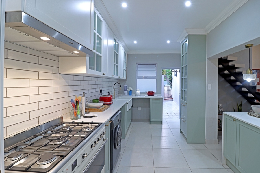 3 Bedroom Property for Sale in Bryanston Gauteng