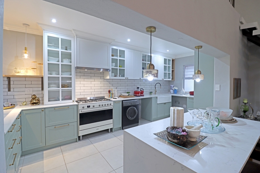 3 Bedroom Property for Sale in Bryanston Gauteng