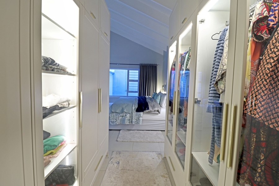 3 Bedroom Property for Sale in Bryanston Gauteng