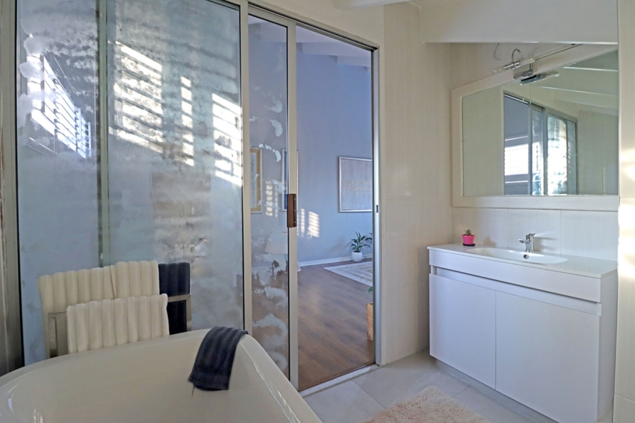 3 Bedroom Property for Sale in Bryanston Gauteng
