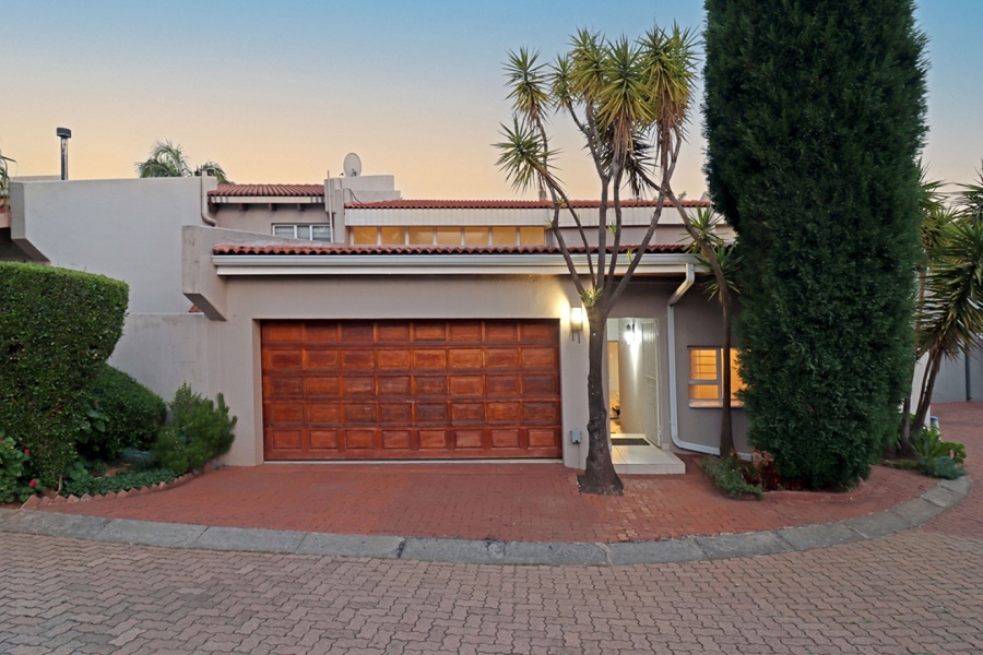 3 Bedroom Property for Sale in Bryanston Gauteng