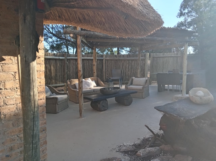 2 Bedroom Property for Sale in Rikasrus A H Gauteng