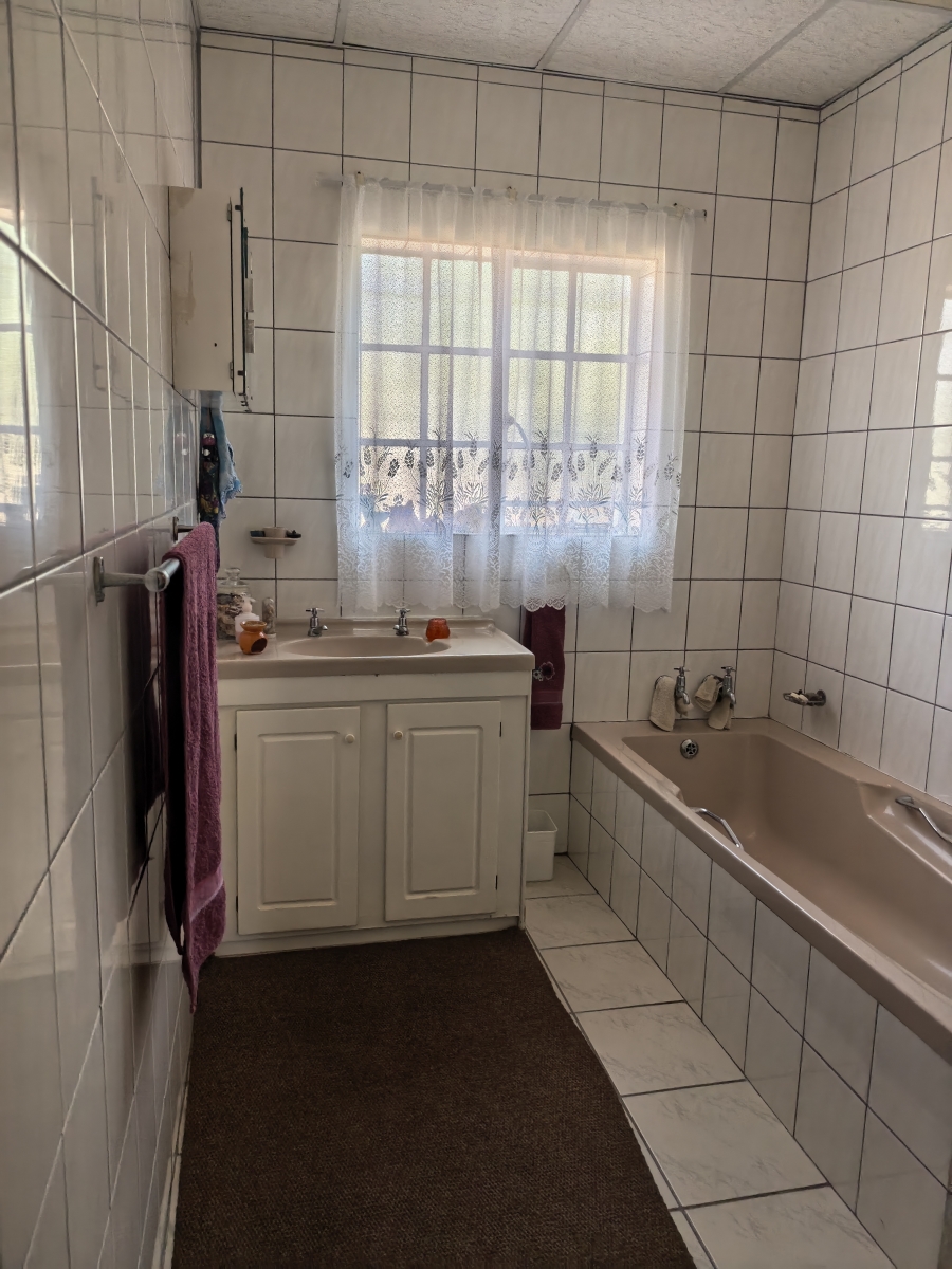 2 Bedroom Property for Sale in Cullinan Gauteng