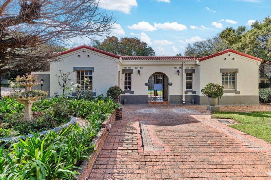 2 Bedroom Property for Sale in Bryanston Gauteng