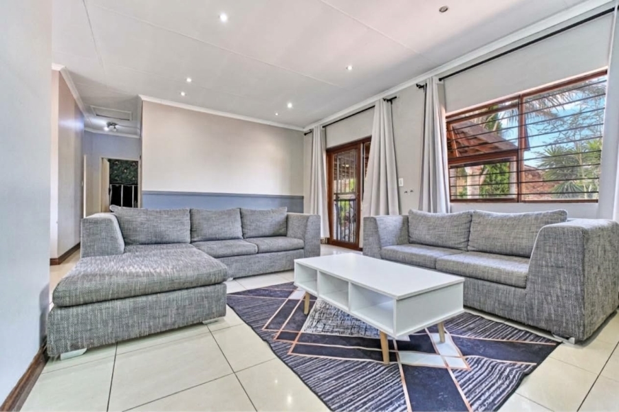 3 Bedroom Property for Sale in North Riding Gauteng