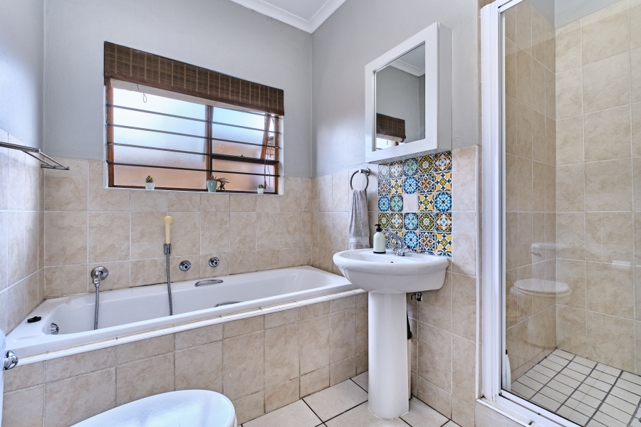 3 Bedroom Property for Sale in North Riding Gauteng