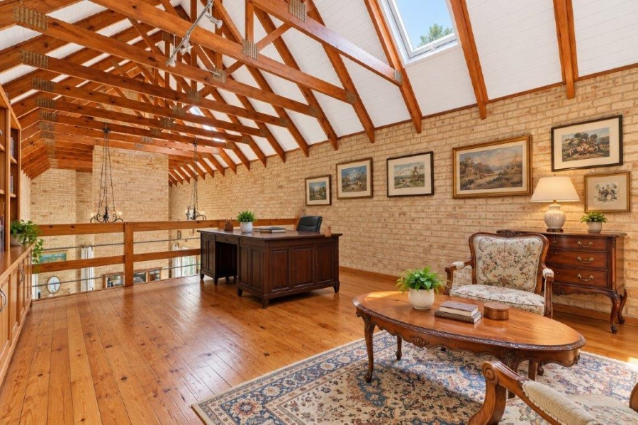 10 Bedroom Property for Sale in Buccleuch Gauteng