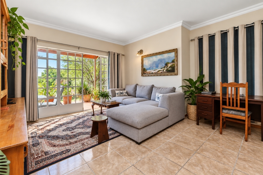 10 Bedroom Property for Sale in Buccleuch Gauteng