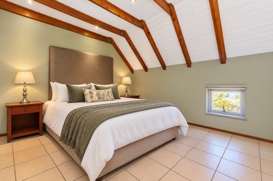 10 Bedroom Property for Sale in Buccleuch Gauteng