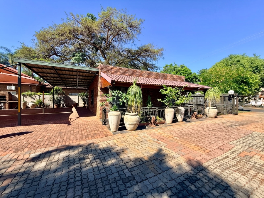11 Bedroom Property for Sale in Wolmer Gauteng