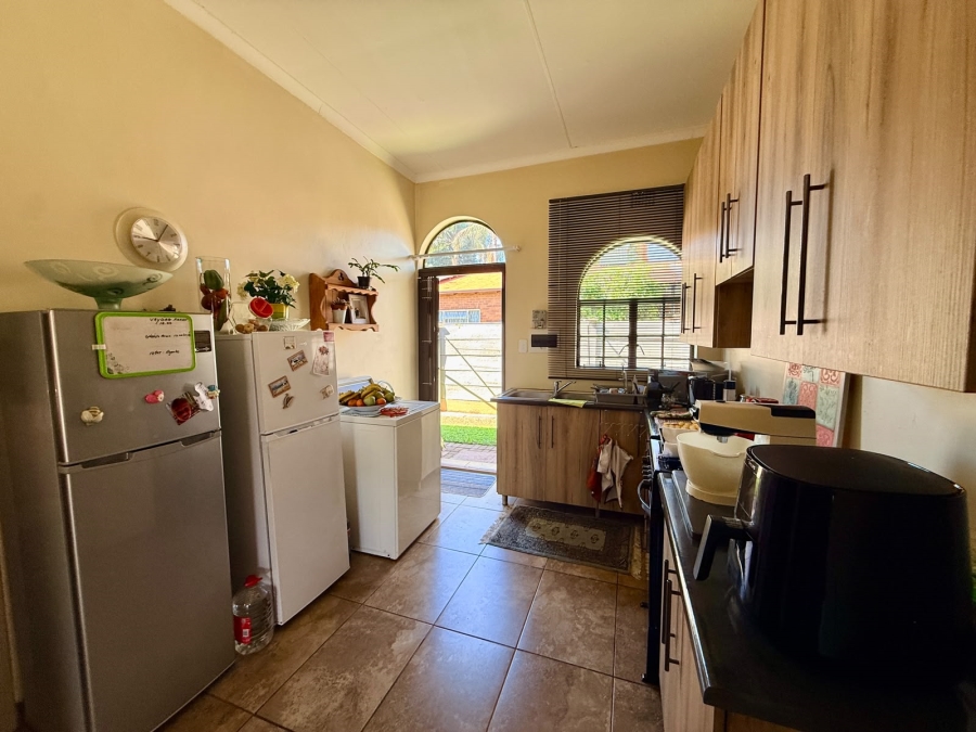 11 Bedroom Property for Sale in Wolmer Gauteng