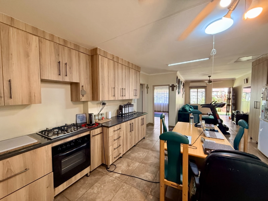 11 Bedroom Property for Sale in Wolmer Gauteng