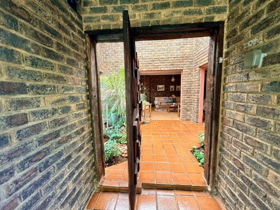 3 Bedroom Property for Sale in Theresa Park Gauteng