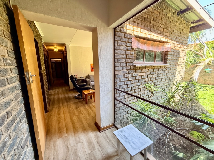 3 Bedroom Property for Sale in Theresa Park Gauteng