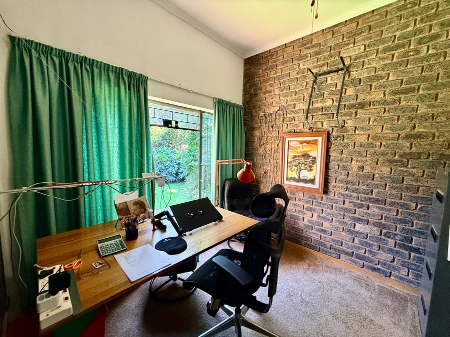 3 Bedroom Property for Sale in Theresa Park Gauteng