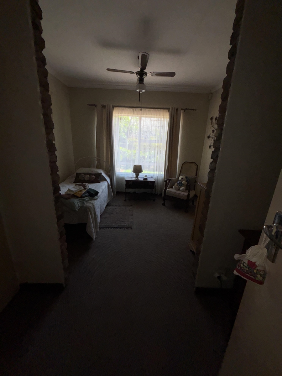4 Bedroom Property for Sale in Garsfontein Gauteng