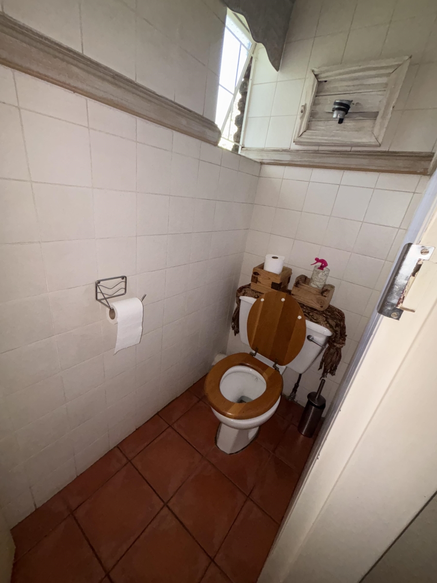 4 Bedroom Property for Sale in Garsfontein Gauteng