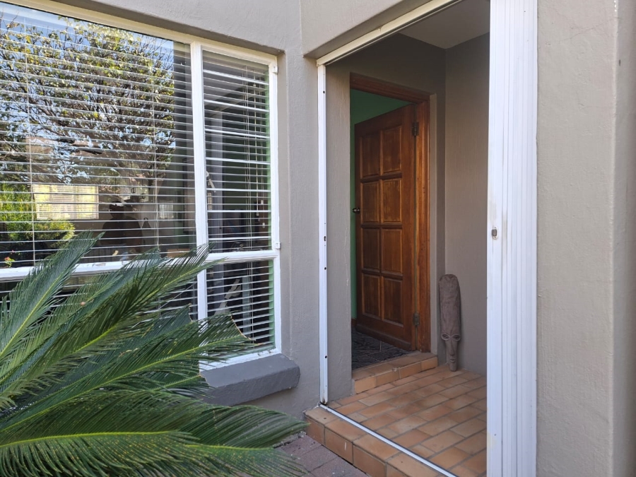 3 Bedroom Property for Sale in Halfway Gardens Gauteng
