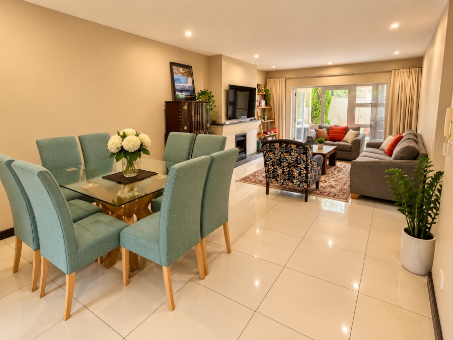 To Let 3 Bedroom Property for Rent in Sandown Gauteng
