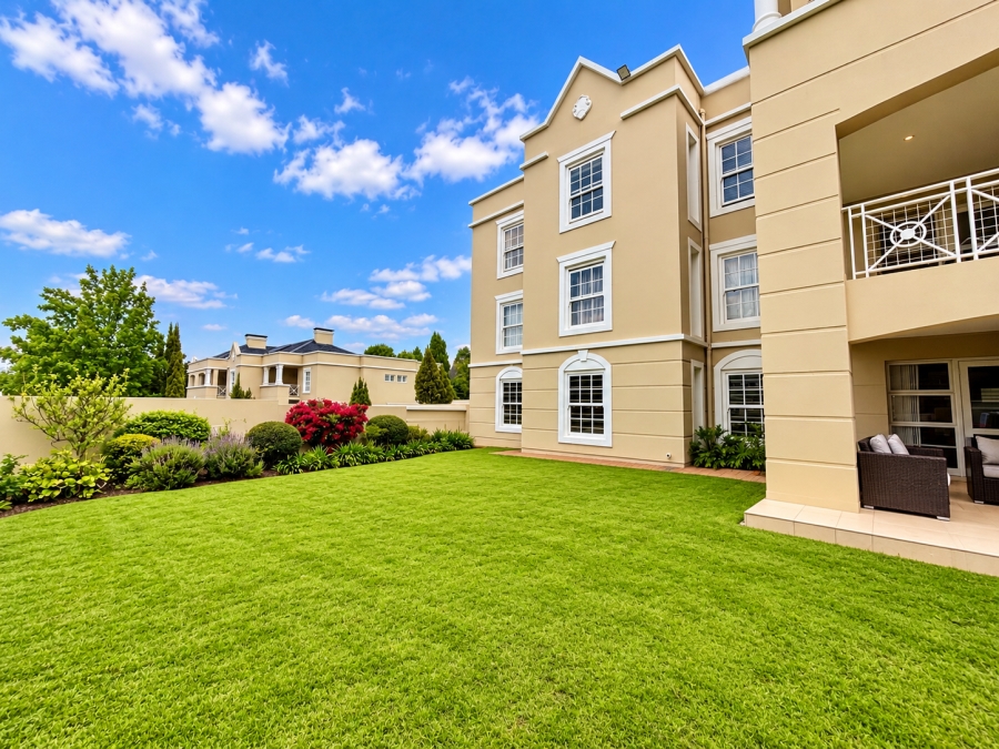 To Let 3 Bedroom Property for Rent in Sandown Gauteng