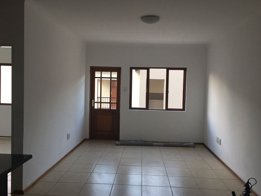 2 Bedroom Property for Sale in Hesteapark Gauteng